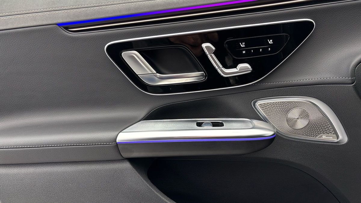 Mercedes-Benz EQE Image 19