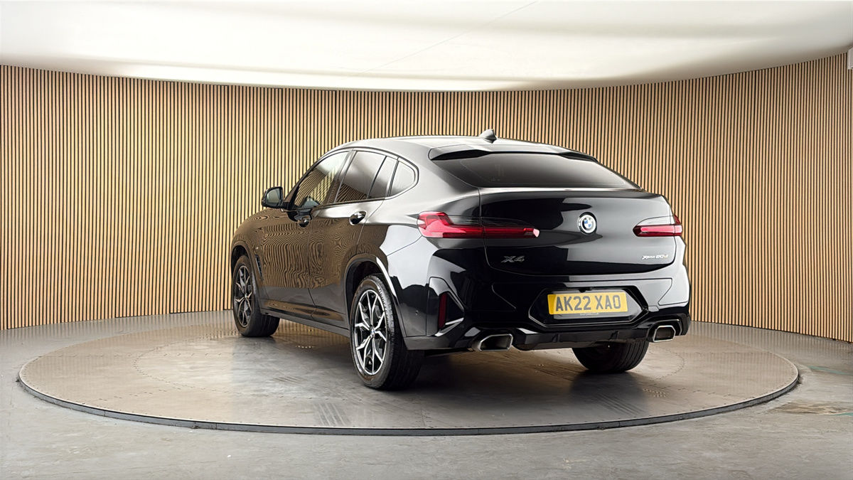 More views of BMW X4