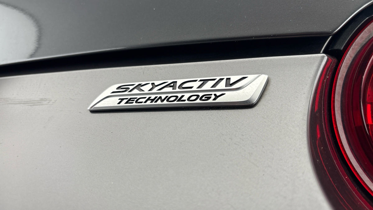 Mazda MX-5 RF Image 8