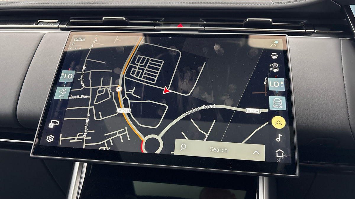 Land Rover Range Rover Image 17