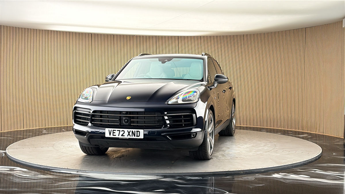 More views of Porsche Cayenne