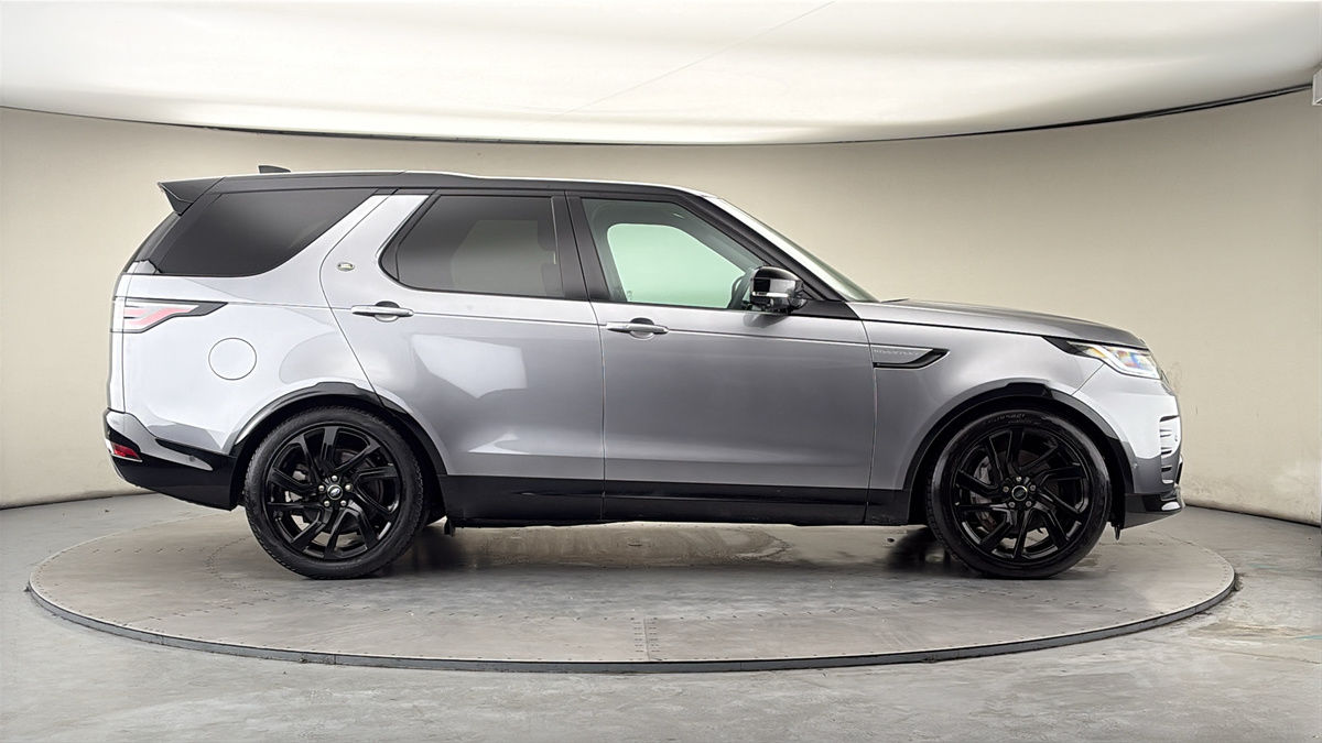 Land Rover Discovery Image 16