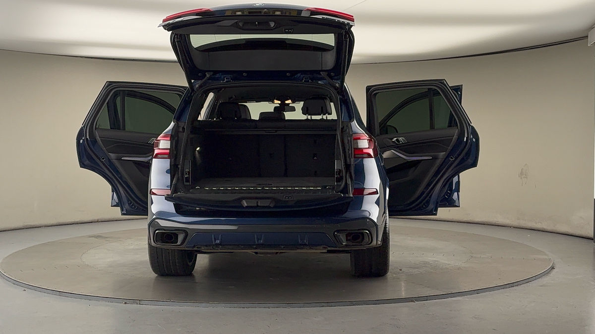 More views of BMW X5