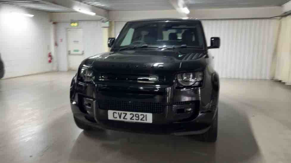 More views of Land Rover Defender 90