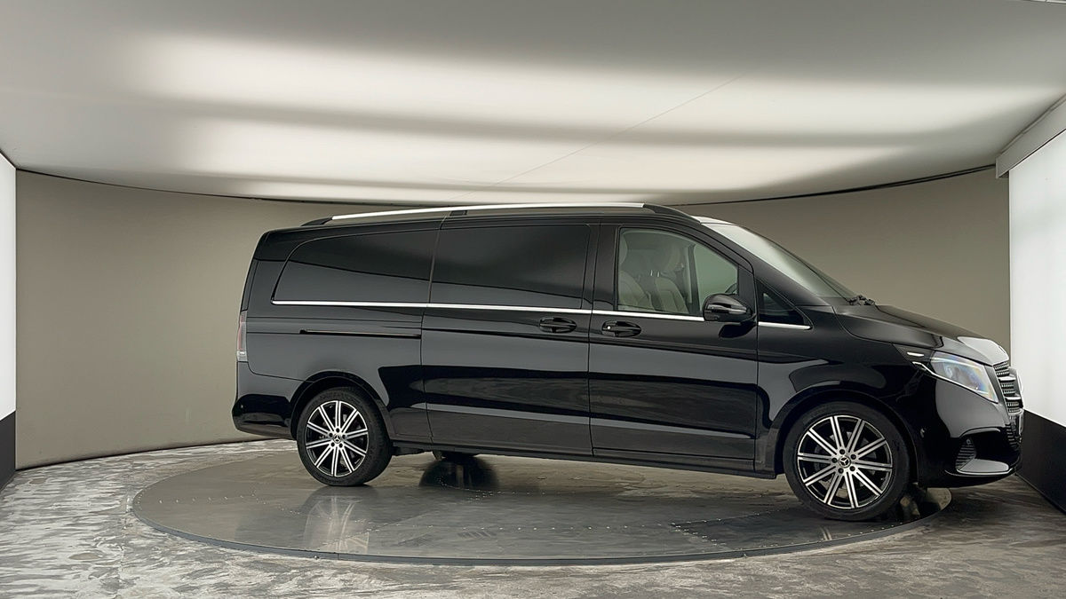 More views of Mercedes-Benz V Class