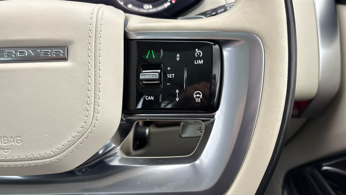 Land Rover Range Rover Image 14