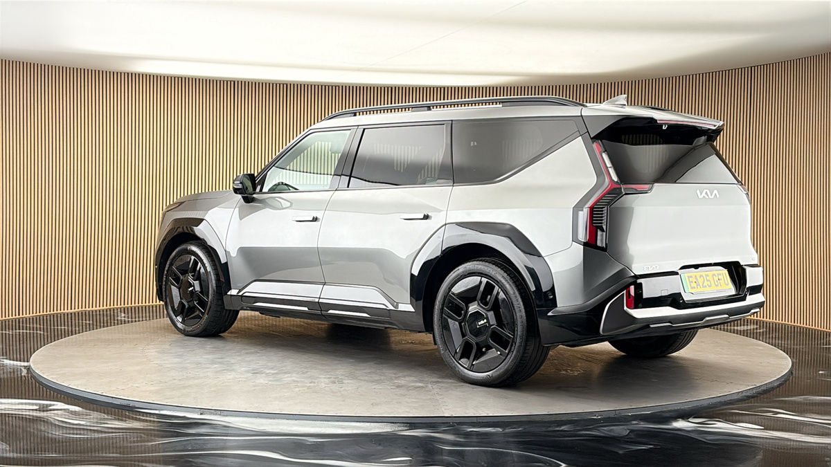 More views of Kia EV9