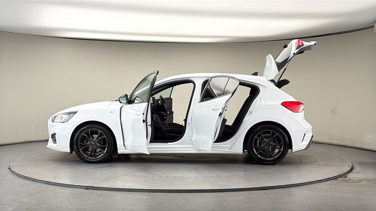 More views of Ford Focus