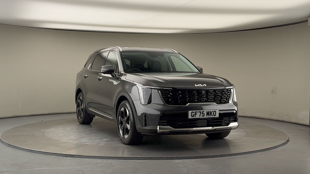 More views of Kia Sorento