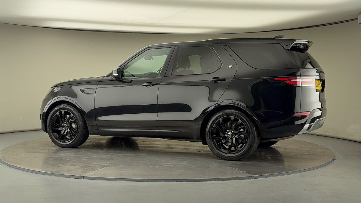 More views of Land Rover Discovery