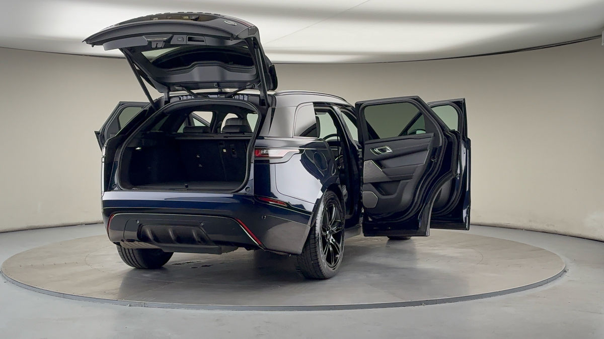 More views of Land Rover Range Rover Velar