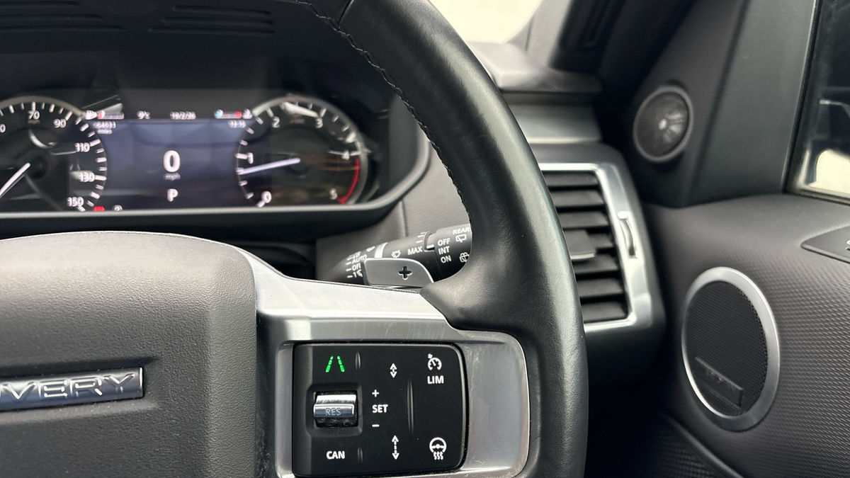 Land Rover Discovery Image 14