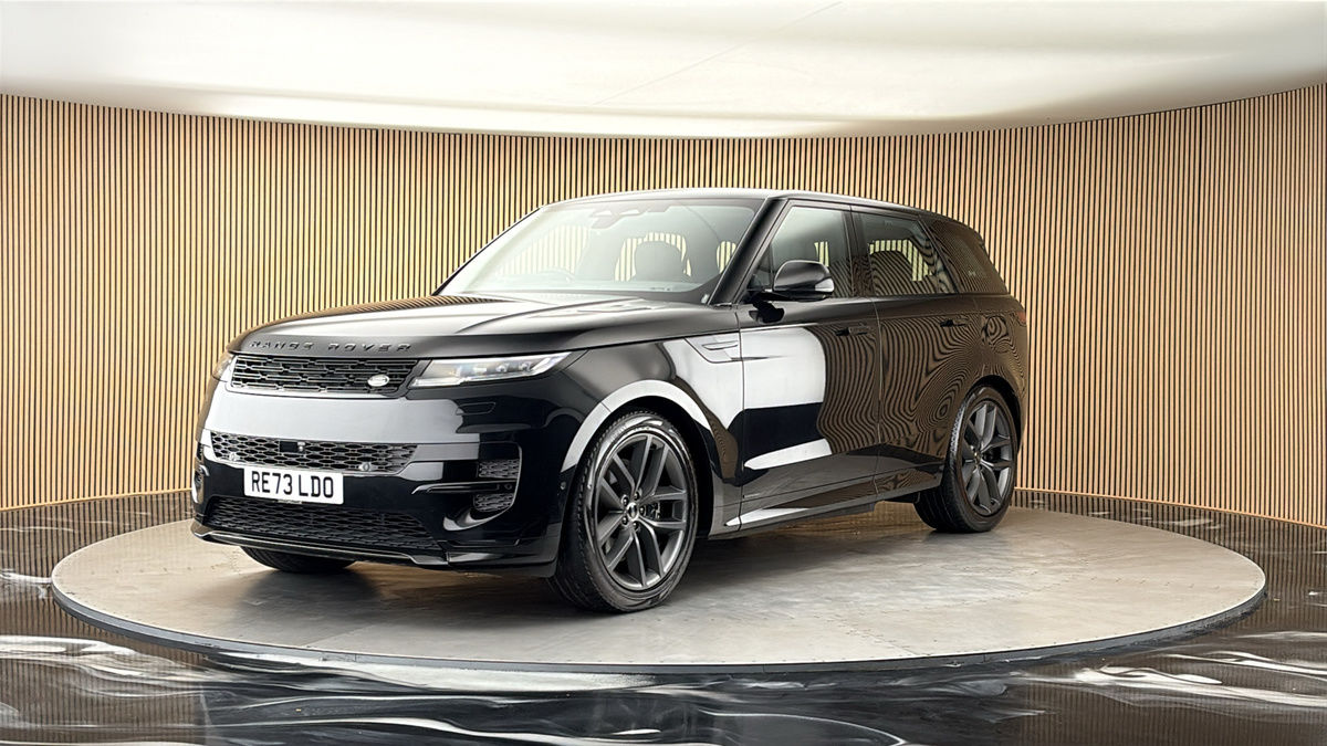 More views of Land Rover Range Rover Sport