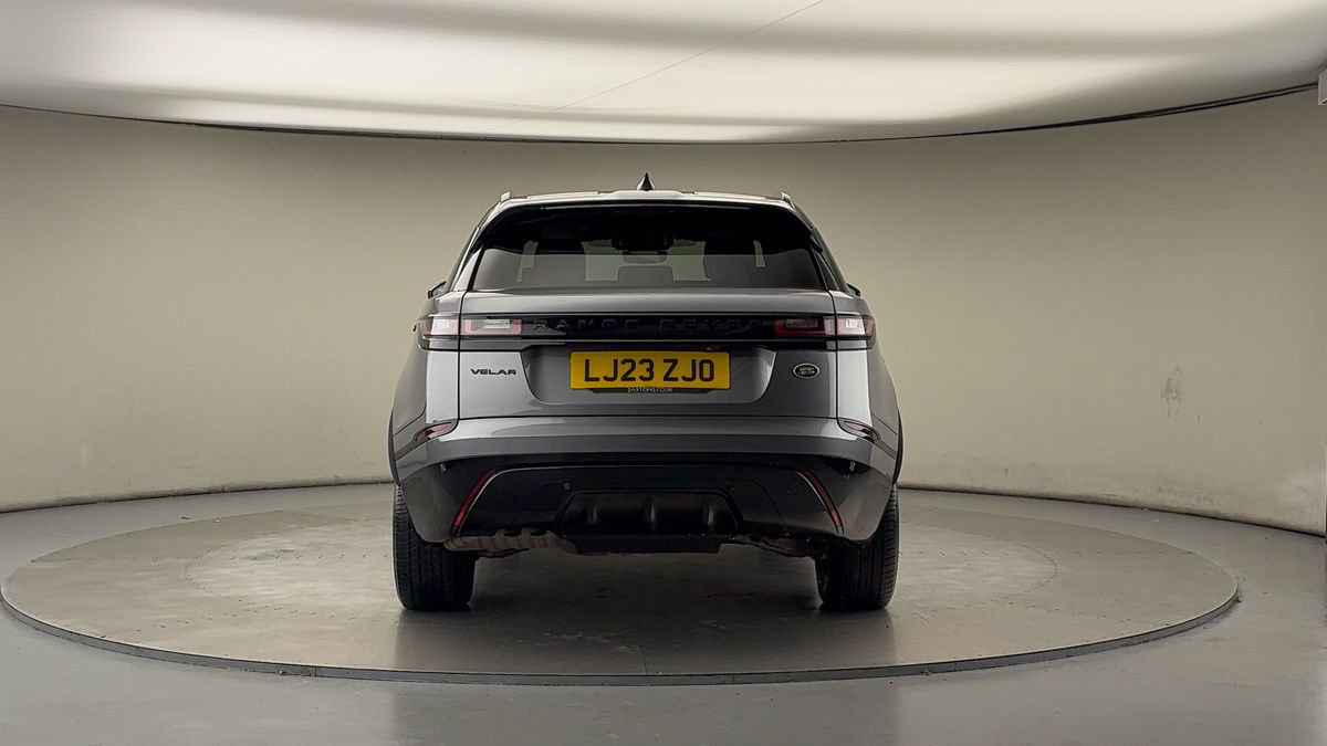 Land Rover Range Rover Velar Image 4