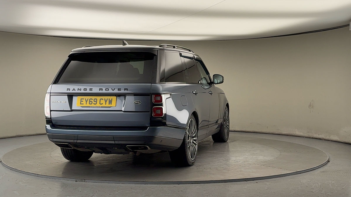 More views of Land Rover Range Rover