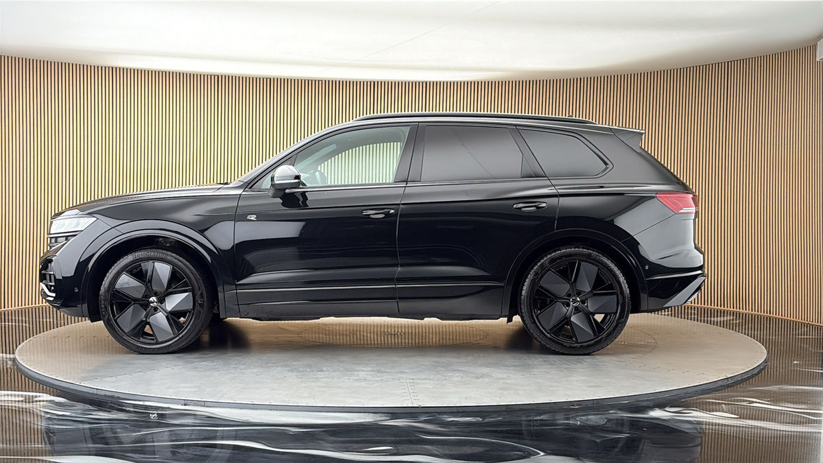 Volkswagen Touareg Image 15