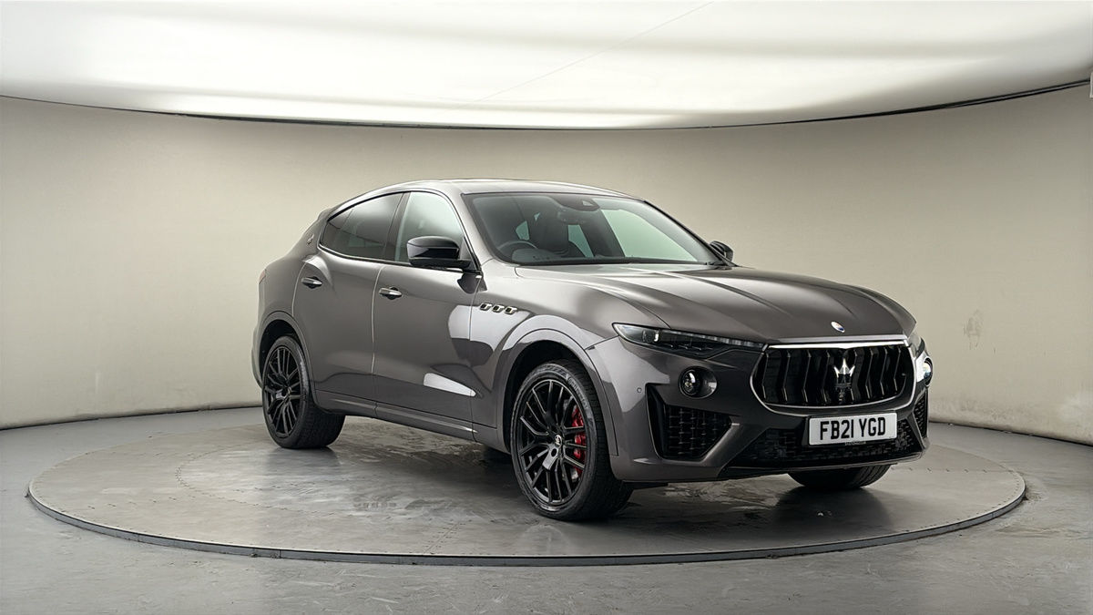 Maserati Levante Sticky Header Image