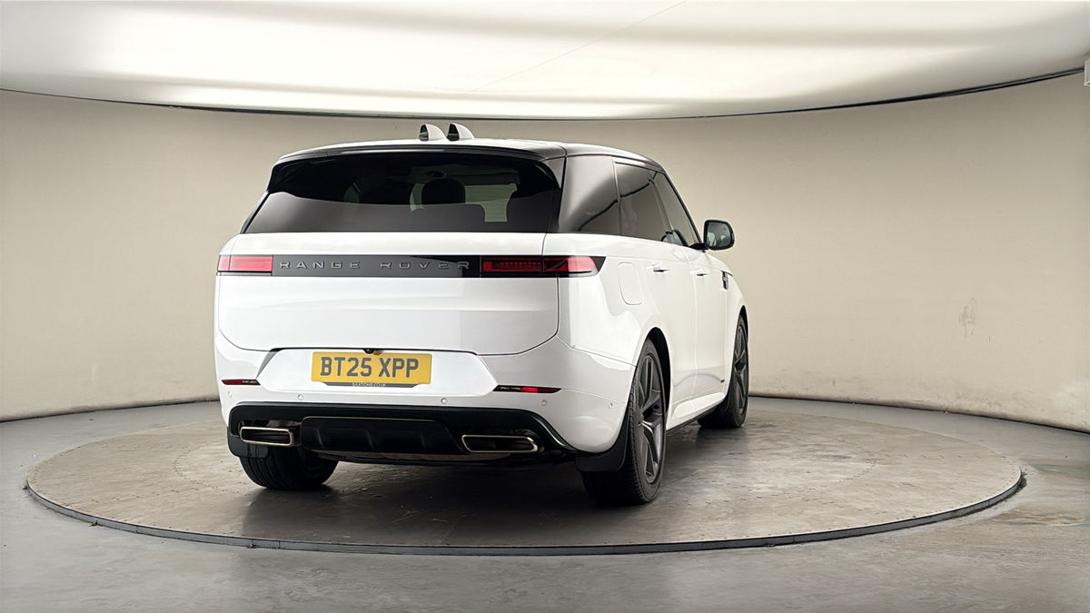 More views of Land Rover Range Rover Sport