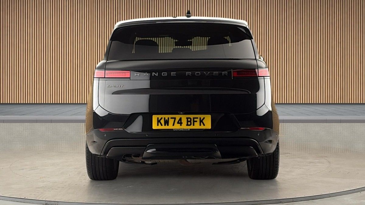 Land Rover Range Rover Sport Image 4