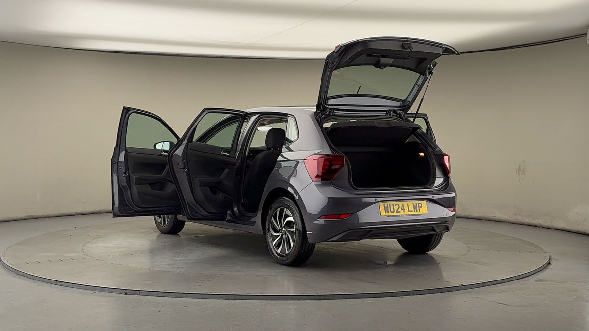 Volkswagen Polo Image 23