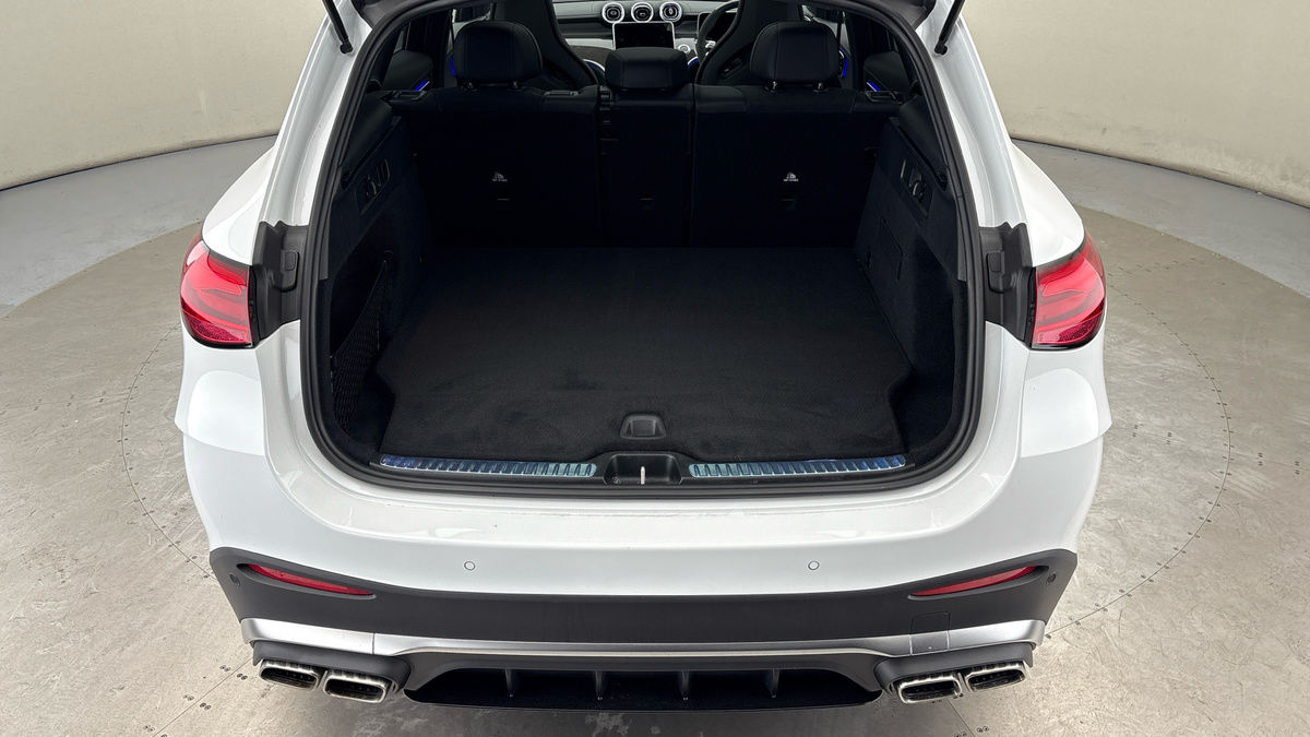 Mercedes-Benz GLC Image 11