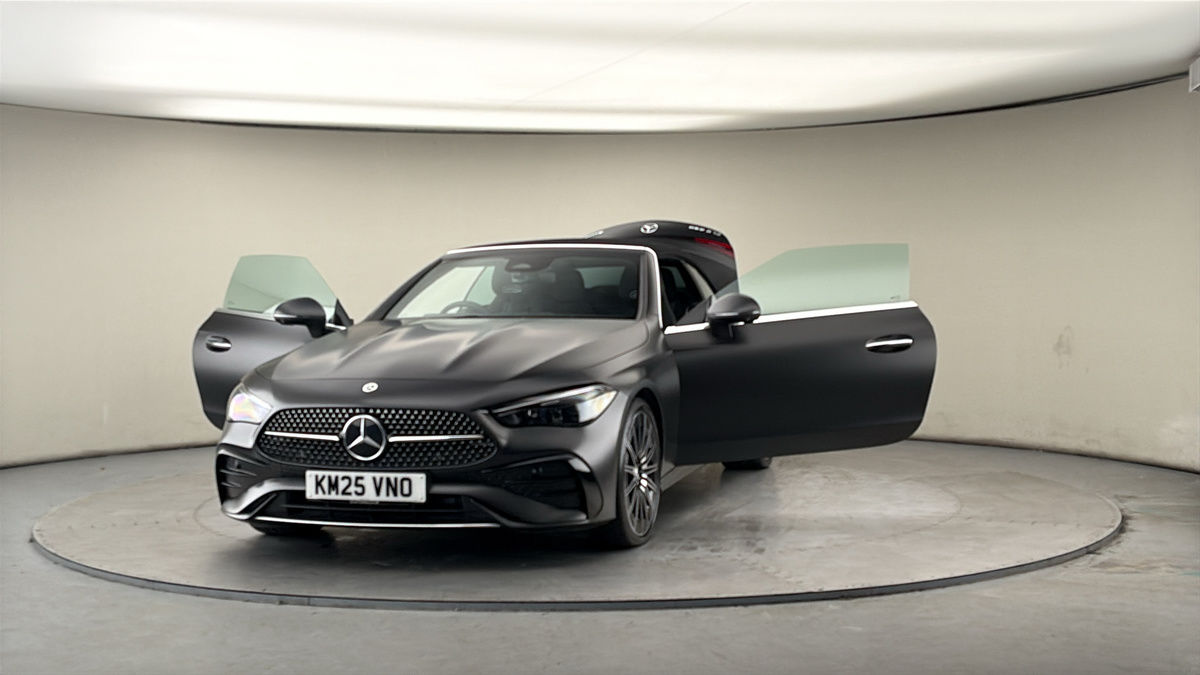 More views of Mercedes-Benz CLE