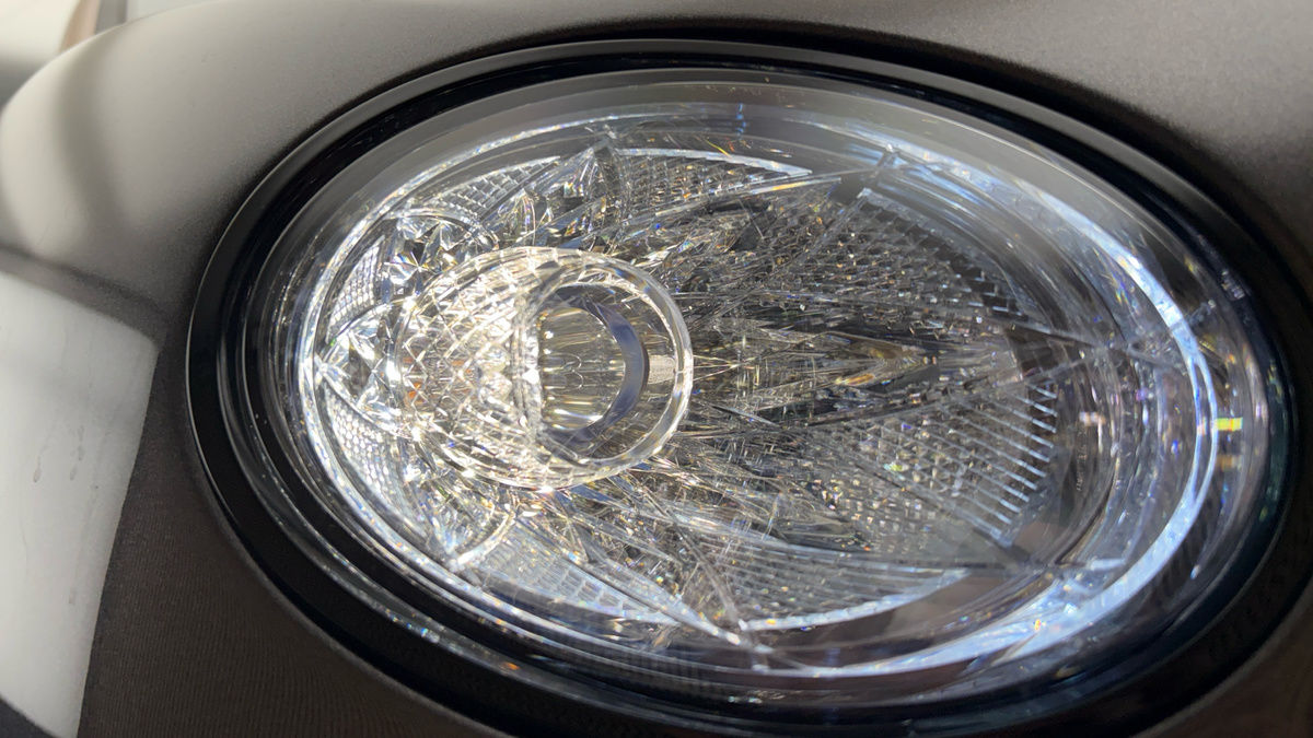 Bentley Bentayga Image 49