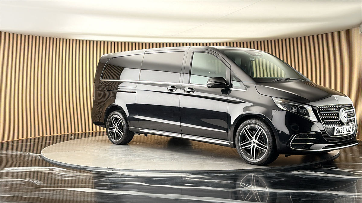 More views of Mercedes-Benz V Class