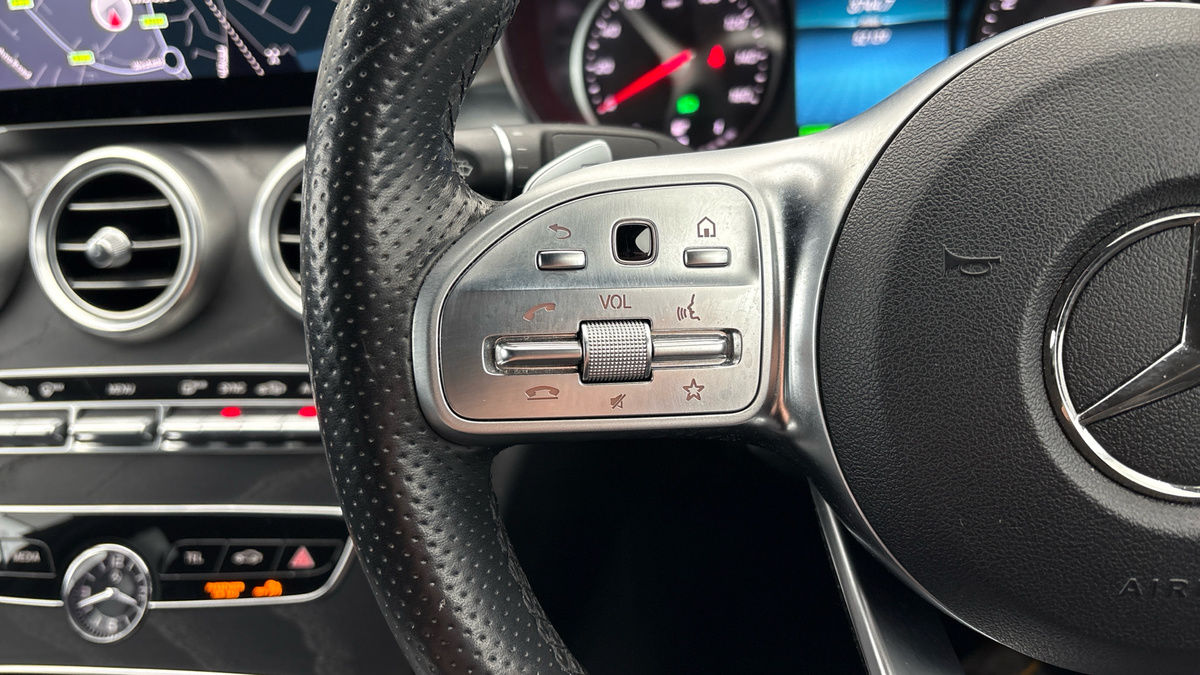 Mercedes-Benz C Class Image 13