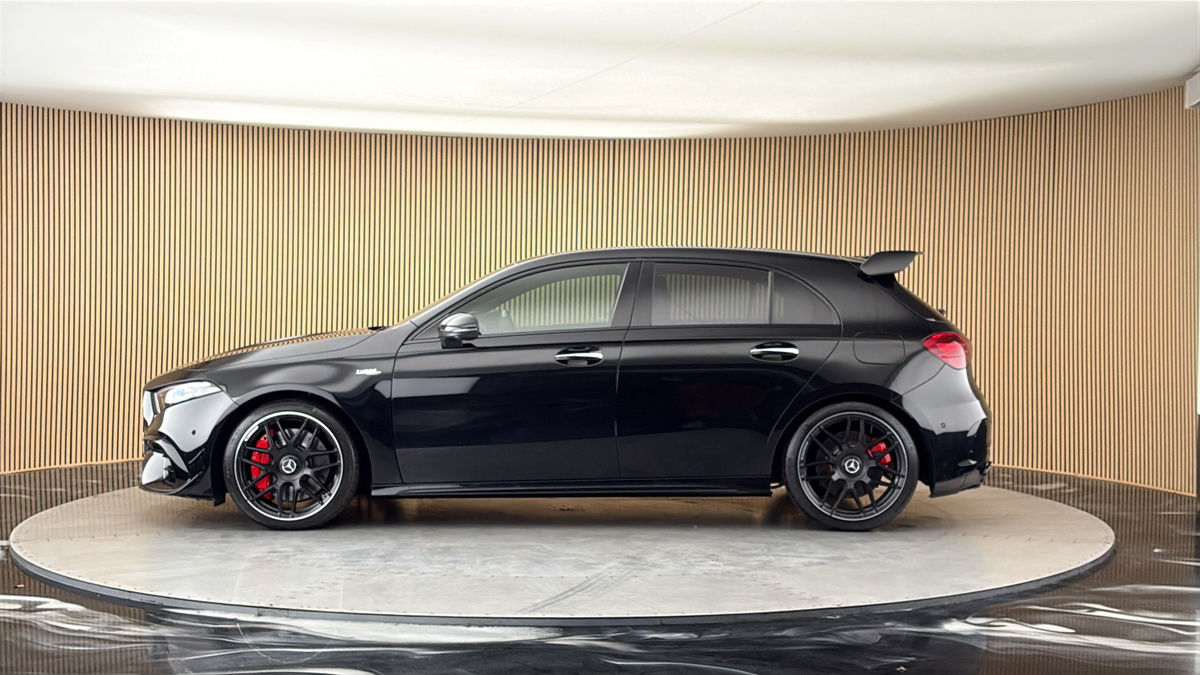 Mercedes-Benz A Class Image 15