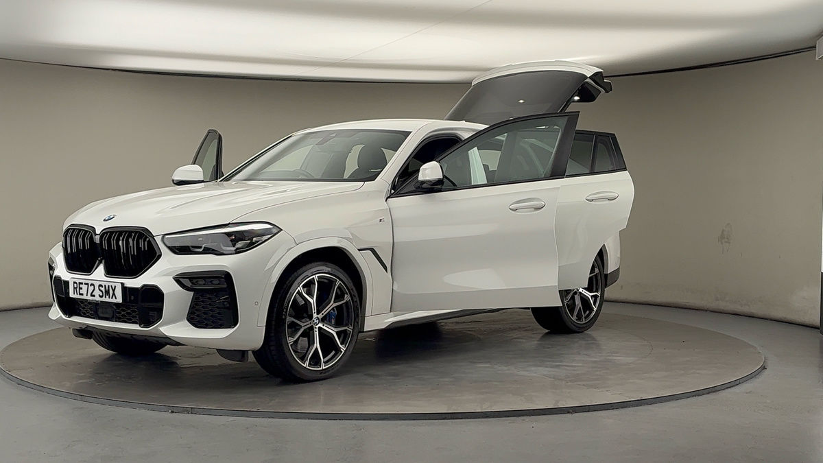 More views of BMW X6