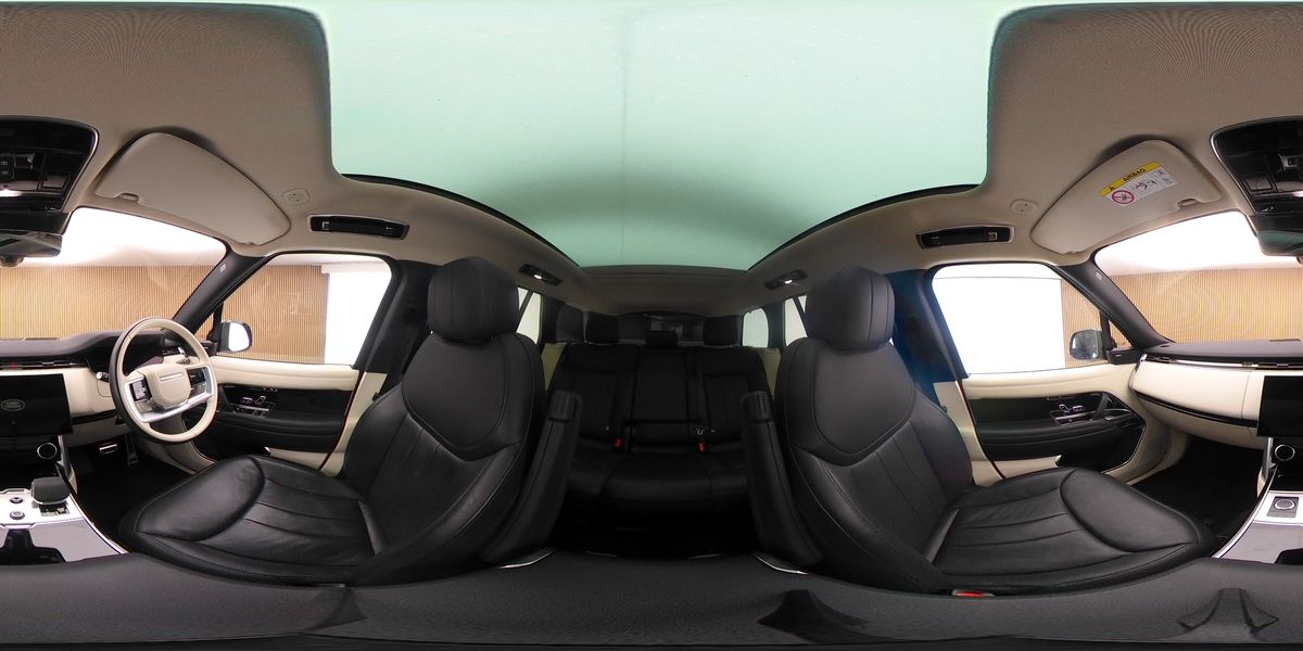 More views of Land Rover Range Rover