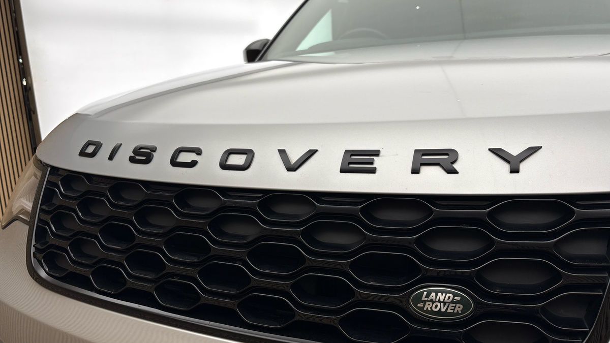 Land Rover Discovery Image 24