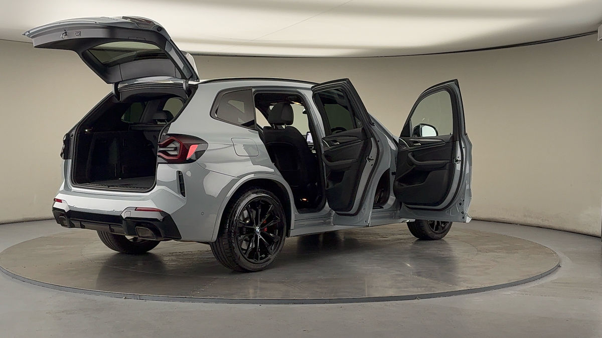 More views of BMW X3