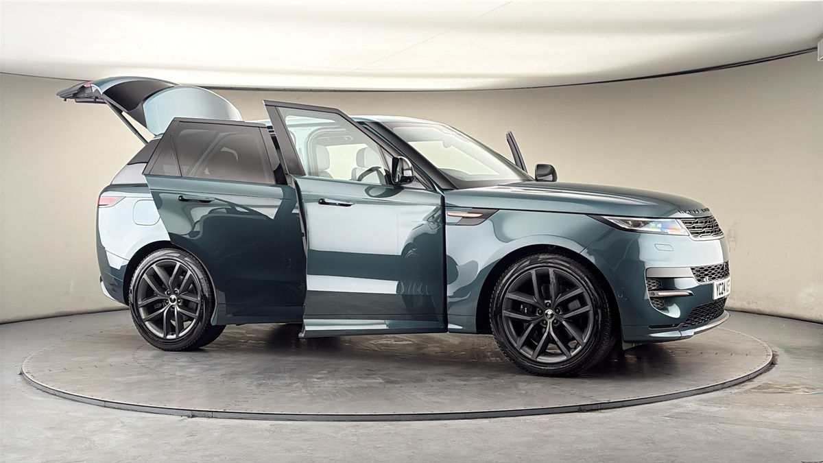 More views of Land Rover Range Rover Sport