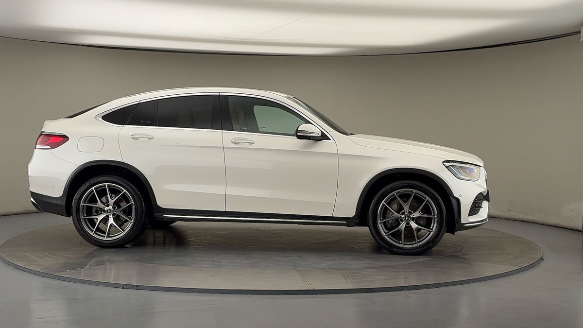 More views of Mercedes-Benz GLC