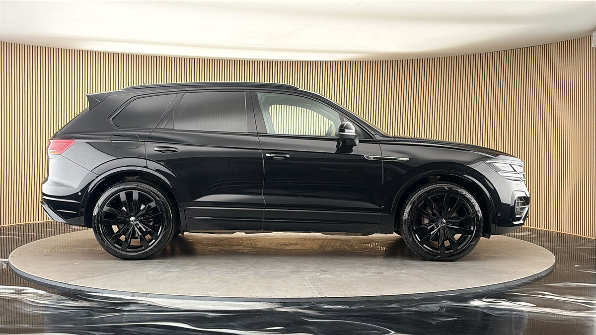 Volkswagen Touareg Image 16