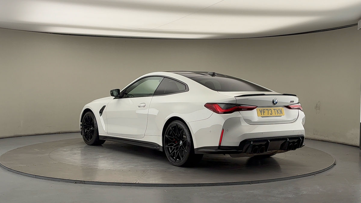 BMW M4 Competition Image 2