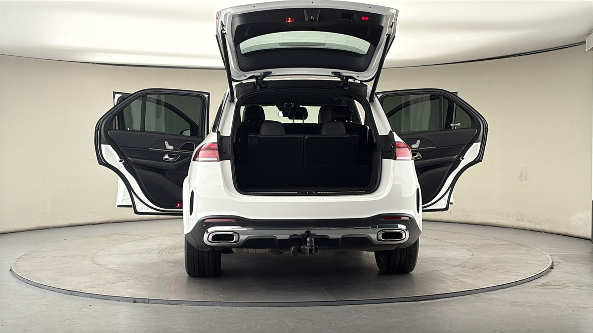 More views of Mercedes-Benz GLE