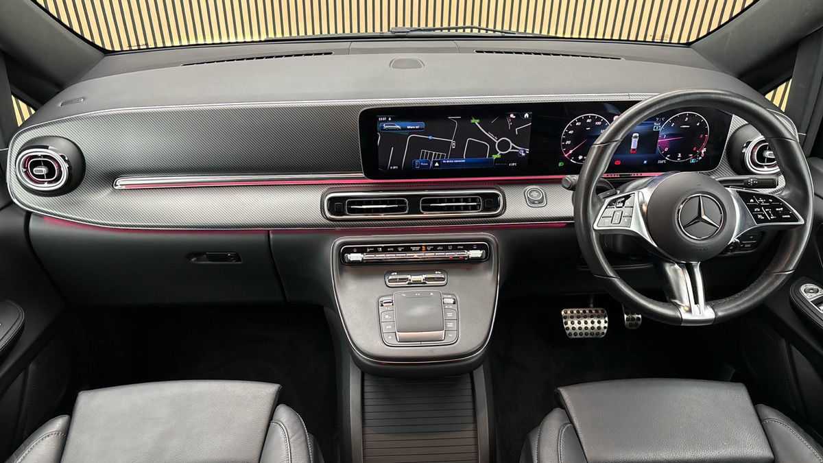 Mercedes-Benz V Class Image 12
