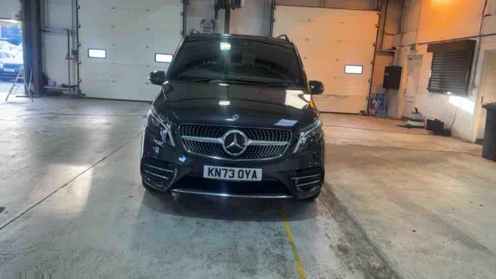 More views of Mercedes-Benz V Class