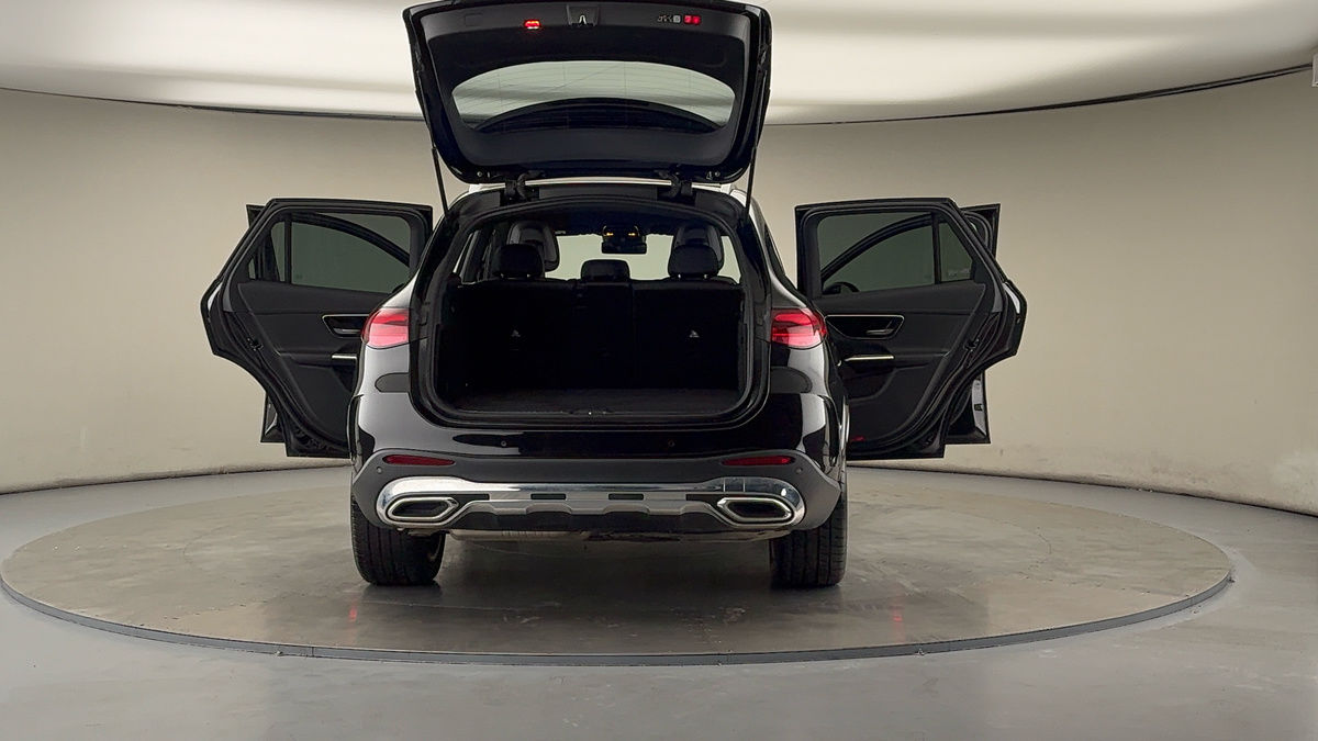 More views of Mercedes-Benz GLC