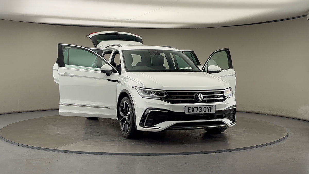 More views of Volkswagen Tiguan