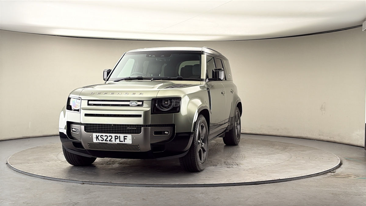 More views of Land Rover Defender 110