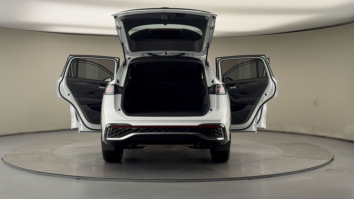 More views of Volkswagen Tiguan