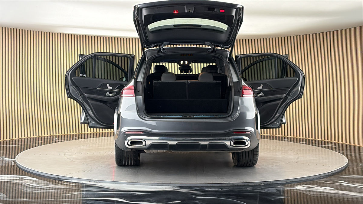 More views of Mercedes-Benz GLE
