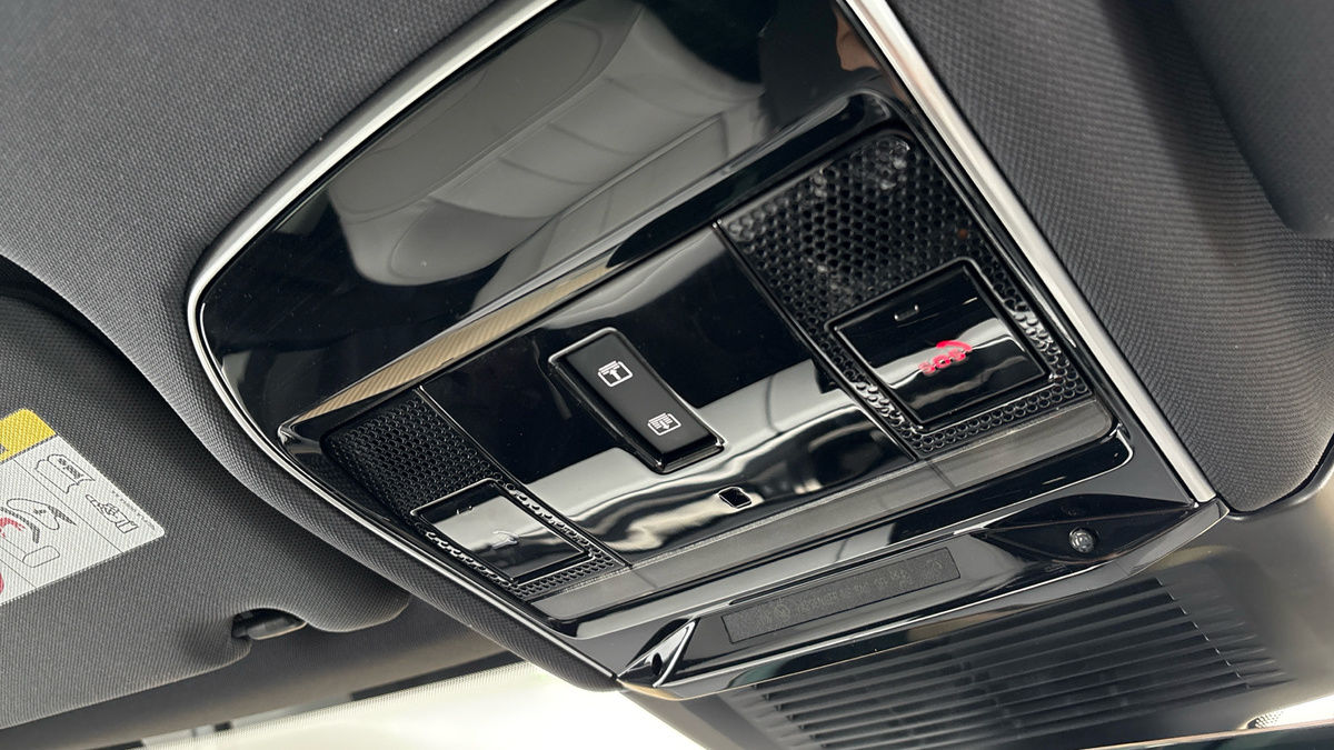 Land Rover Range Rover Sport Image 36