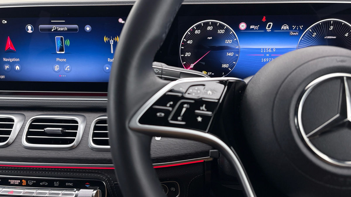 Mercedes-Benz GLE Image 13