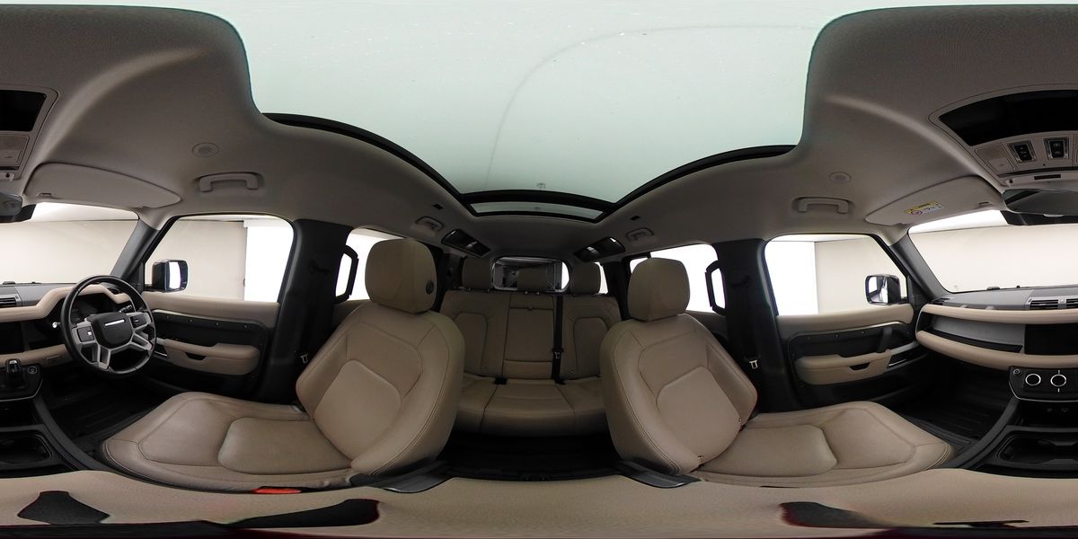 More views of Land Rover Defender 110