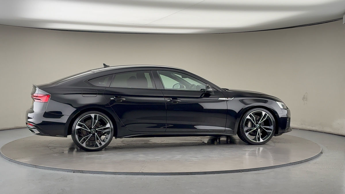 More views of Audi A5